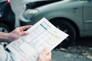 Will My Car Accident Lawyer Deal With the Insurance Companies for Me?