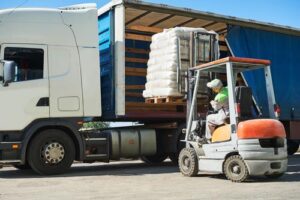 Roswell Improperly Loaded Cargo Lawyers | Car Accidents | John Foy & Associates Roswell Improperly Loaded Cargo Lawyer