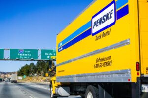 Atlanta Penske Truck Accident Lawyers | Truck Accidents | John Foy & Associates Penske Truck Accidents