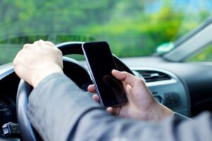 Sandy Springs Texting While Driving Accident Lawyers | Car Accidents | John Foy & Associates Texting While Driving Accidents