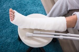 Savannah Broken Bones Lawyer | No Fees Unless We Win | Support 24/7 Savannah Broken Bones Lawyers