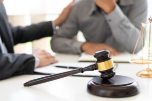 Personal Injury Lawyers in Canton, GA | No Upfront Fees A lawyer reassures his client.
