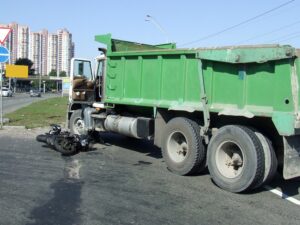 Motorcycle Accident Lawyer in Cumming | 24/7 Help motorcycle accident with garbage truck