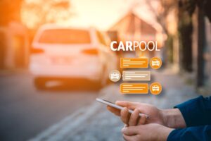 Lyft Accident Lawyer in Dunwoody | 24/7 Support smartphone with rideshare apps