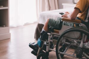 Catastrophic Injury Lawyer in Brookhaven | 24/7 Help asian child in wheelchair