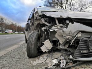 Cumming Fatal Car Accident Lawyers | John Foy smashed-up dusty car