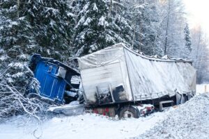 Truck Accident Lawyer in Woodstock | 24/7 Help truck and SUV crashed