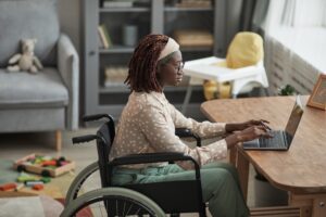 Catastrophic Injuries Lawyer in Lilburn | Free Eval black girl in wheelchair