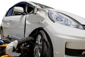 Motorcycle Accident Lawyer in Loganville | 24/7 Help motorcycle crashed into car