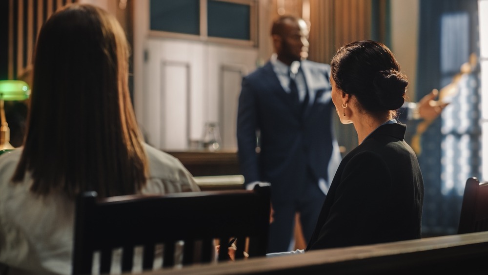Should I Settle or Go to Trial for a Personal Injury Claim?